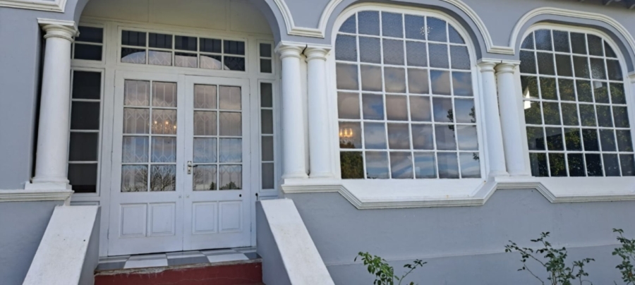 4 Bedroom Property for Sale in Caledon Western Cape